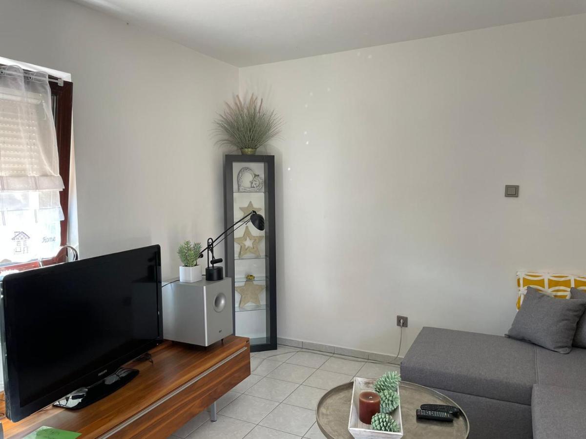 Vida Real Estate Feucht Appartement Buitenkant foto